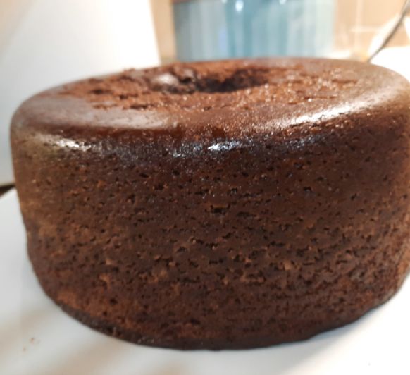 Bizcocho de chocolate tierno y jugoso